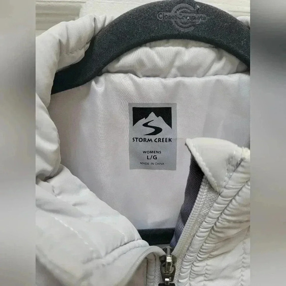 Storm Creek Women's Front Runner Insulated Vest Size Large - Picture 3 of 4